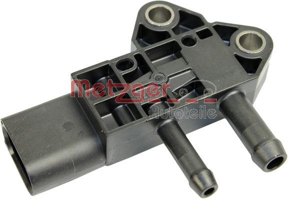 Senzor presiune gaze evacuare MITSUBISHI ASX (GA_W_) 1.8 DI-D 4WD (GA6W) diesel 116 cai METZGER 0906297