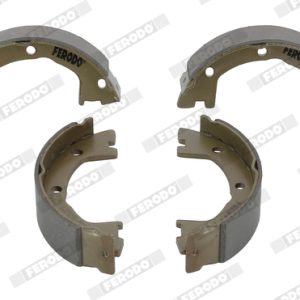 Set saboti frana frana de mana MITSUBISHI L400 bus (PD_W, PC_W, PA_V, PB_V, PA_W) 2.4 i 4WD (PD4V/W) benzina 132 cai FERODO FSB685