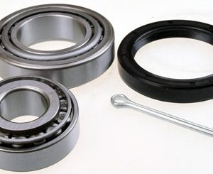 Set rulment roata MITSUBISHI L 300 III bus (P0_W, P1_W, P2_W, P3_W) 2.0 (P03W, P13W) benzina 87 cai DENCKERMANN W413555