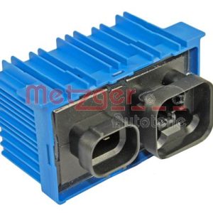 Releu instalatia de comanda bujii incandescente OPEL COMBO Autoutilitara/limuzina spatioasa 1.3 CDTI 16V diesel 75 cai METZGER 0884024