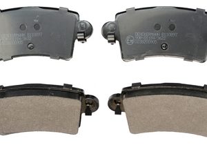 Placute frana OPEL MOVANO A bus (X70) 2.5 DTI (JD) diesel 115 cai DENCKERMANN B110897