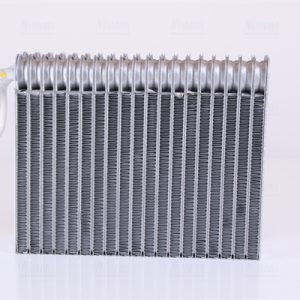 Evaporator aer conditionat OPEL COMBO Autoutilitara/limuzina spatioasa (71_) 1.4 benzina 60 cai NISSENS 92150