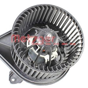 Ventilator habitaclu OPEL VIVARO A platou / sasiu (X83) 1.9 Di diesel 82 cai METZGER 0917410