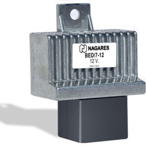 Unitate de control bujii incandescente OPEL VIVARO A bus (X83) 1.9 DTI (F7, J7, A07) diesel 101 cai MAHLE ORIGINAL MHG 2