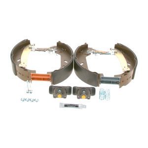 Set saboti frana PEUGEOT EXPERT (224_) 1.9 D diesel 69 cai BOSCH 0 204 114 112