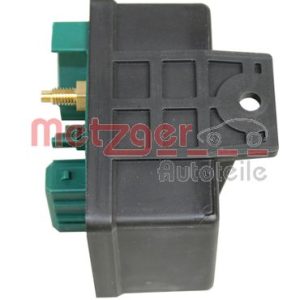 Releu instalatia de comanda bujii incandescente PEUGEOT EXPERT (224_) 2.0 HDi diesel 94 cai METZGER 0884027