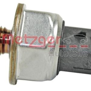 Senzor presiune combustibil PEUGEOT EXPERT caroserie (VF3A_, VF3U_, VF3X_) 1.6 HDi 90 8V diesel 90 cai METZGER 0906320