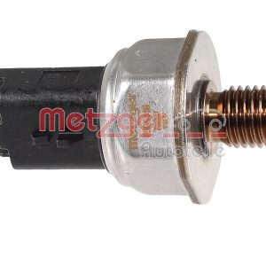 Senzor presiune combustibil PEUGEOT EXPERT bus (V_) 2.0 BlueHDi 180 diesel 178 cai METZGER 0906446