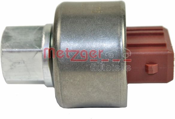 Comutator presiune aer conditionat PEUGEOT 309 II (3C, 3A) 1.4 benzina 67 cai METZGER 0917275