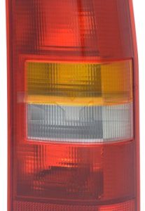 Lampa spate PEUGEOT EXPERT (224_) 1.6 benzina 79 cai TYC 11-11696-01-2