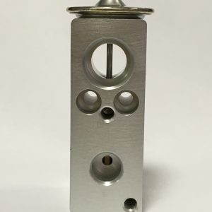 Supapa expansiune clima PEUGEOT RIFTER 1.2 PureTech 130 benzina 131 cai DENSO DVE21004