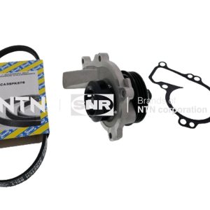 Pompa apa + Set curea transmisie cu caneluri PEUGEOT RIFTER 1.2 PureTech 110 benzina 110 cai SNR KAP859.471