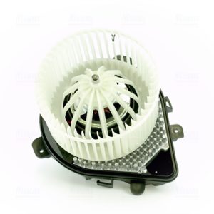 Ventilator habitaclu PEUGEOT EXPERT caroserie (222) 2.0 HDI diesel 94 cai NISSENS 87179