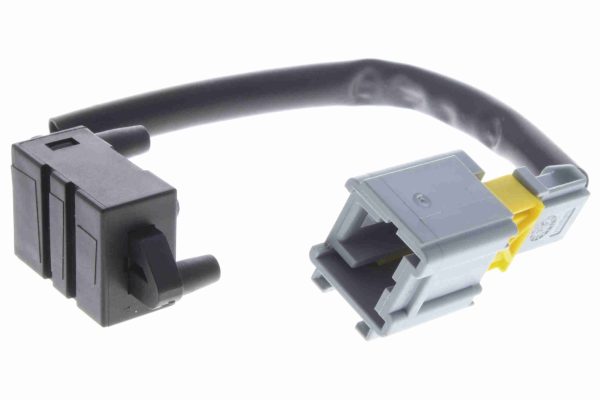 Comutator actionare ambreiaj (Tempomat) PEUGEOT 508 SW I (8E_) 2.0 HDi RXH Hybrid4 Diesel/electro 200 cai VEMO V42-73-0009