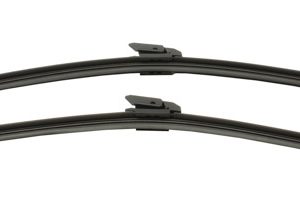 Lamela stergator MAXGEAR 39-0745 – RENAULT | AutoRival
