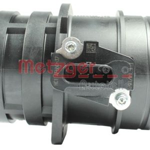 Senzor debit aer SKODA YETI (5L) 1.8 TSI 4x4 benzina 160 cai METZGER 0890336