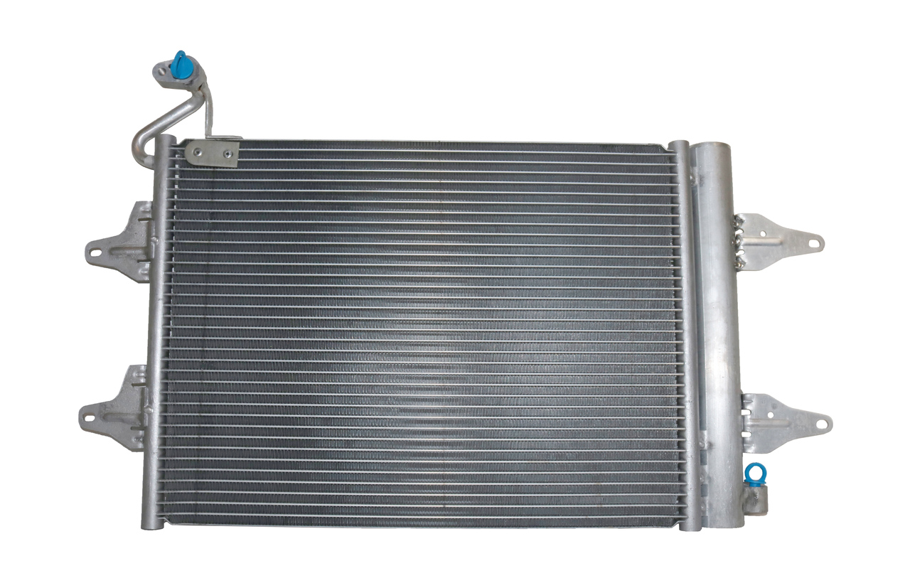 Condensator climatizare SKODA ROOMSTER (5J7) 1.9 TDI diesel 101 cai BOSCH 1 986 AD2 096