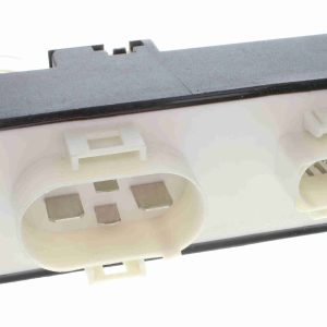 Releu ventilator radiator SKODA ROOMSTER (5J7) 1.4 benzina 86 cai VEMO V15-71-0032