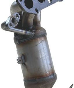 Catalizator TOYOTA YARIS Caseta/ Hatchback (_P13_) 1.3 VVTi (NSP130) benzina 99 cai BOSAL 090-207