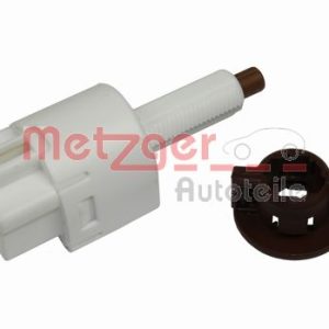 Comutator lumini frana TOYOTA AVENSIS limuzina (_T25_) 2.0 VVT-i (AZT250_, AZT250R) benzina 147 cai METZGER 0911122
