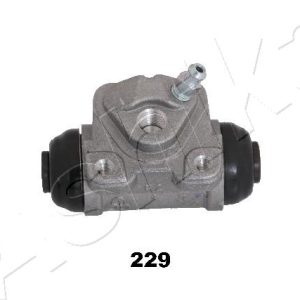 Cilindru receptor frana TOYOTA COROLLA Liftback (_E11_) 1.9 D (WZE110_, WZE110R) diesel 69 cai ASHIKA 67-02-229