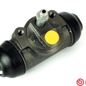 Cilindru receptor frana TOYOTA HIACE IV caroserie (_H1_) 2.4 D (LH112) diesel 75 cai BREMBO A 12 547