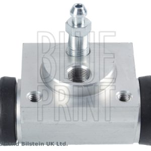 Cilindru receptor frana TOYOTA HILUX VII platou / sasiu (_N1_, _N2_) 3.0 D 4WD (KUN26) diesel 171 cai BLUE PRINT ADT34493