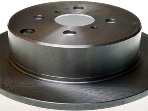 Disc frana TOYOTA YARIS VERSO VAN (_P2_) 1.4 D4d (NLP22_) diesel 75 cai DENCKERMANN B130389