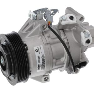 Compresor climatizare TOYOTA YARIS (_P1_) 1.3 (NCP10, SCP12_) benzina 86 cai VALEO 690239