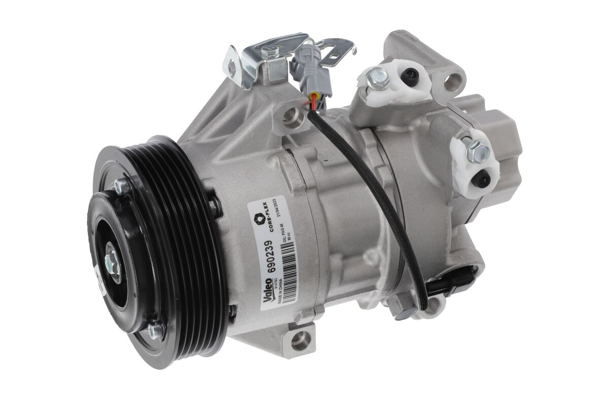 Compresor climatizare TOYOTA YARIS VERSO (_P2_) 1.5 (NCP21_) benzina 105 cai VALEO 690239