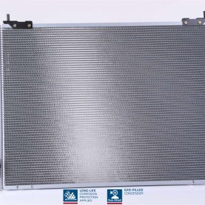 Condensator climatizare TOYOTA HIACE IV caroserie (__H1_, __H2_) 2.5 D-4D (KLH12, KLH22) diesel 117 cai NISSENS 940188