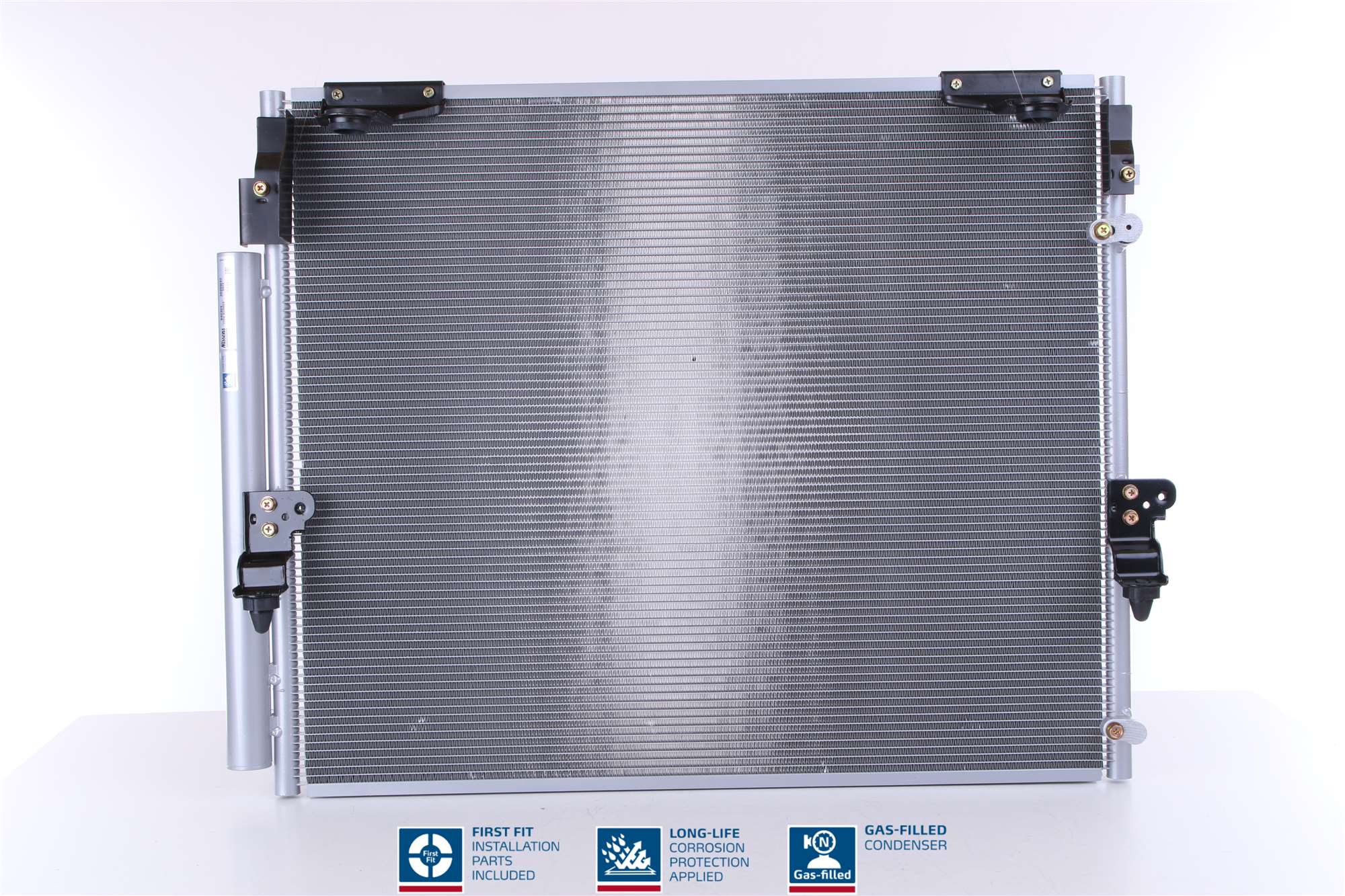 Condensator climatizare TOYOTA LAND CRUISER 200 (_J2_) 4.5 D4-D (VDJ200) diesel 235 cai NISSENS 940304