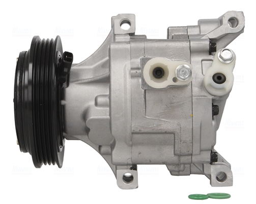 Compresor climatizare TOYOTA YARIS (_P1_) 1.5 (NCP13_, NCP13R) benzina 105 cai NISSENS 890079