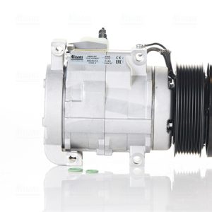 Compresor climatizare TOYOTA LAND CRUISER 200 (_J2_) 4.7 V8 (UZJ200) benzina 288 cai NISSENS 890153