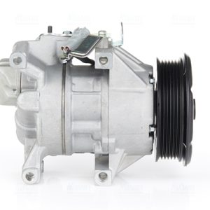 Compresor climatizare TOYOTA YARIS (_P1_) 1.3 (SCP12_, SCP13_, SCP12R, SCP13R) benzina 87 cai NISSENS 89554