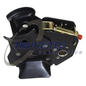 Incuietoare usa cabina soferului VOLVO FM FM 330 diesel 330 cai TRUCKTEC AUTOMOTIVE 03.29.001