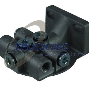 Capac filtru combustibil VOLVO FL7 FL 7/230 diesel 230 cai TRUCKTEC AUTOMOTIVE 03.38.013