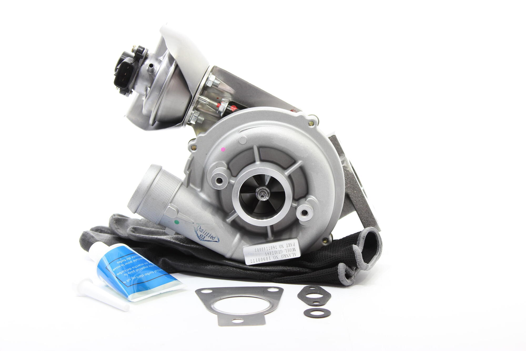 Compresor sistem de supraalimentare VOLVO C30 (533) 2.0 D diesel 136 cai ALANKO 10900177