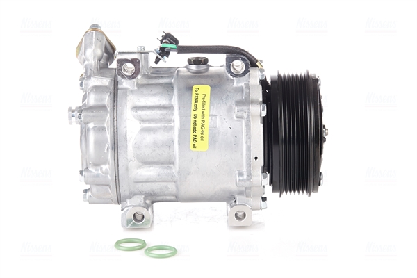Compresor climatizare VOLVO C30 (533) D2 diesel 115 cai NISSENS 890584