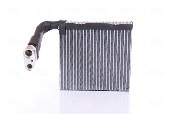 Evaporator aer conditionat VOLVO C30 (533) 2.0 FlexFuel Benzina/Etanol 146 cai NISSENS 92297