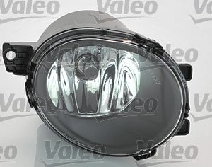 Proiector ceata VOLVO C30 (533) D3 diesel 150 cai VALEO 043877