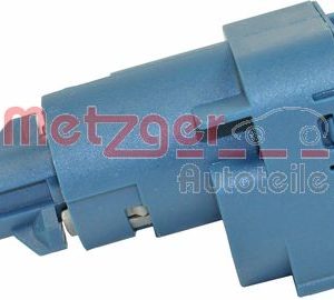 Comutator actionare ambreiaj (Tempomat) VW AMAROK (2HA, 2HB, S1B, S6B, S7A, S7B) 2.0 TDI 4motion diesel 140 cai METZGER 0911146