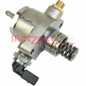 Pompa de inalta presiune VW GOLF VII (5G1, BQ1, BE1, BE2) 2.0 GTI Clubsport benzina 265 cai METZGER 2250225