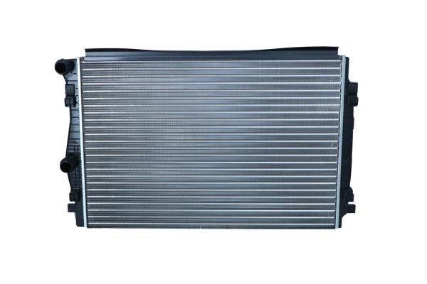 Radiator racire motor VW GOLF VII (5G1, BQ1, BE1, BE2) 1.4 TSI benzina 150 cai NRF 58392A