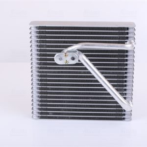 Evaporator aer conditionat VW CADDY IV microbus (SAB, SAJ) 1.4 TGI CNG Benzina/Gaz metan (GNC) 110 cai NISSENS 92164