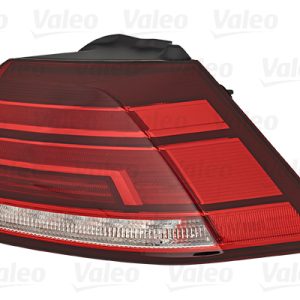 Lampa spate VW GOLF VII (5G1, BQ1, BE1, BE2) 1.6 benzina 110 cai VALEO 047192