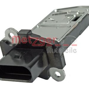 Senzor debit aer VW GOLF VI Cabriolet (517) 2.0 R benzina 265 cai METZGER 0890350