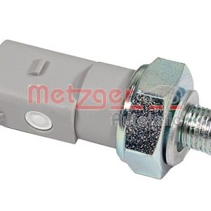 Senzor presiune ulei VW GOLF VI Van (5K1_) 2.0 TDi diesel 140 cai METZGER 0910111