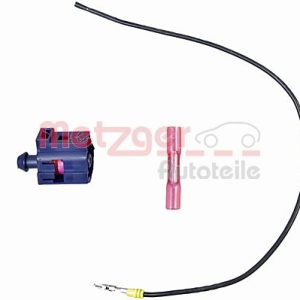 Set reparat cabluri comutator presiune ulei VW CADDY IV microbus (SAB, SAJ) 1.4 TSI benzina 125 cai METZGER 2324139