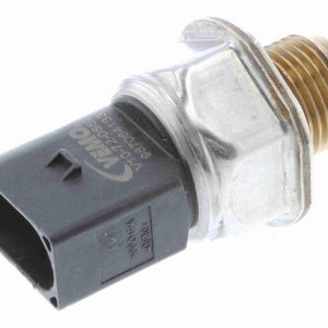 Senzor presiune combustibil VW CADDY ALLTRACK Autoutilitara/limuzina spatioasa (SAA) 2.0 TDI 4motion diesel 140 cai VEMO V10-72-0860